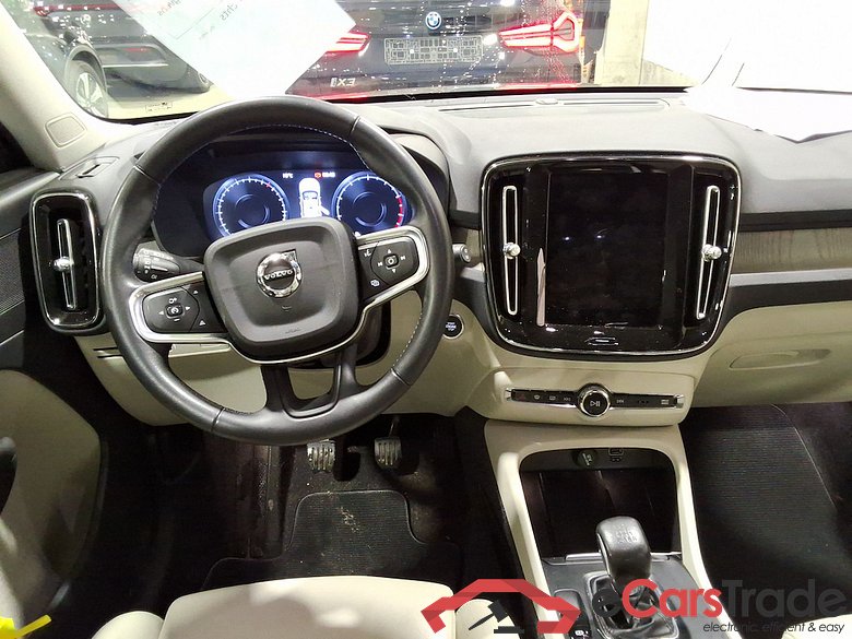 VOLVO XC40 1.5 T3 INSCRIPTION #6