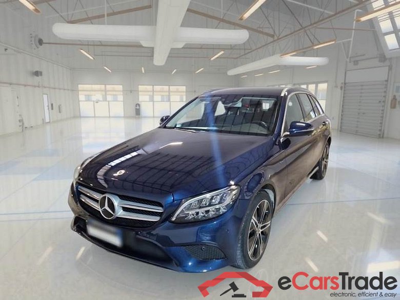 MERCEDES-BENZ CLASSE C / 2018 / 5P / STATION WAGON C300 DE EQ-P BUSINESS EXTRA AUTO SW