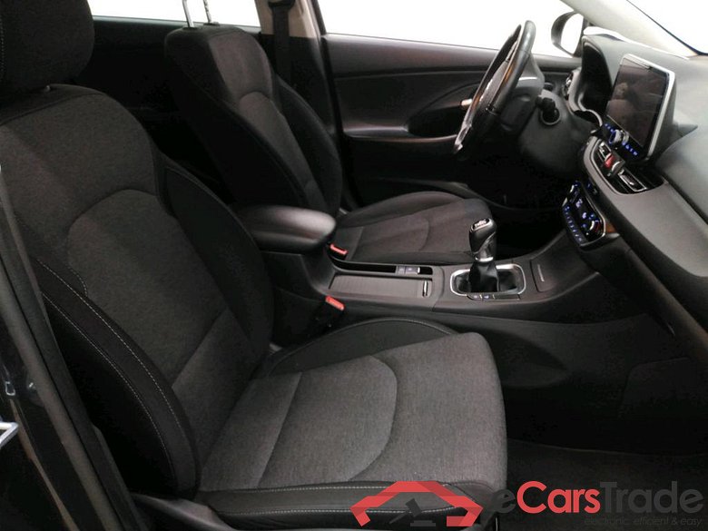 HYUNDAI i30 Sport Wagon / 2020 / 5P / Break 1.0 T-GDI 120 MHEV I-MT CREATIVE SW #6