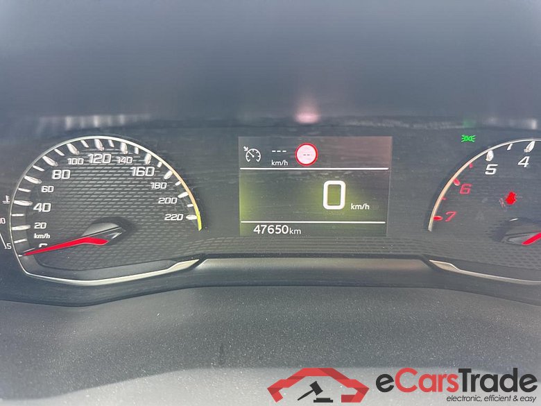 PEUGEOT 2008 / 2019 / 5P / todoterreno Allure BlueHDI 81kW (110CV) #5