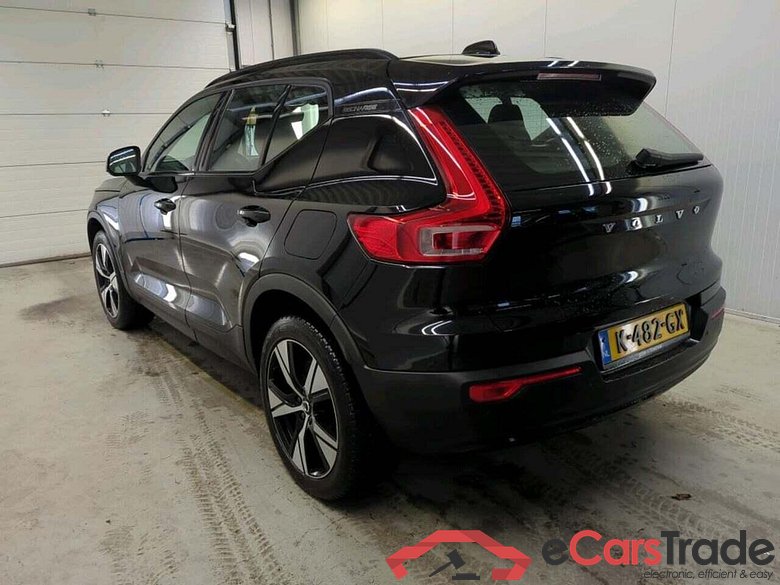 VOLVO XC40 Recharge P8 AWD RDes #6