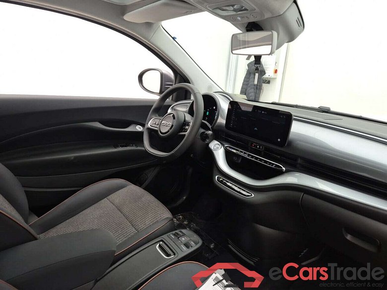 FIAT 500E 42 KWH ICON #3