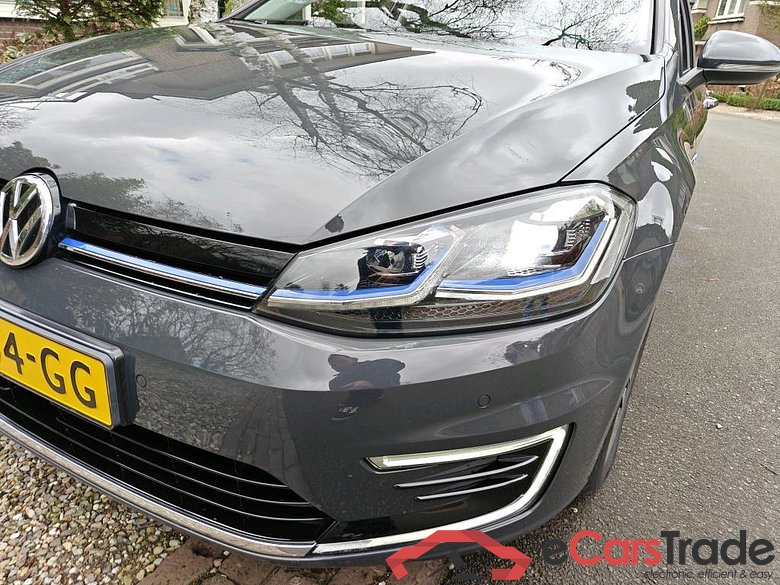 VOLKSWAGEN e-Golf 100 kW #4