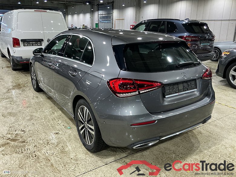 MERCEDES-BENZ A-CLASS 1.3 A 180 BUSINESS SOLUTION #3