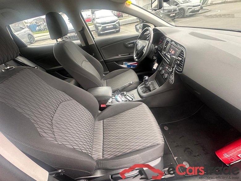 SEAT Leon 1.6 CR Style 5d 77 D38 5-s #6