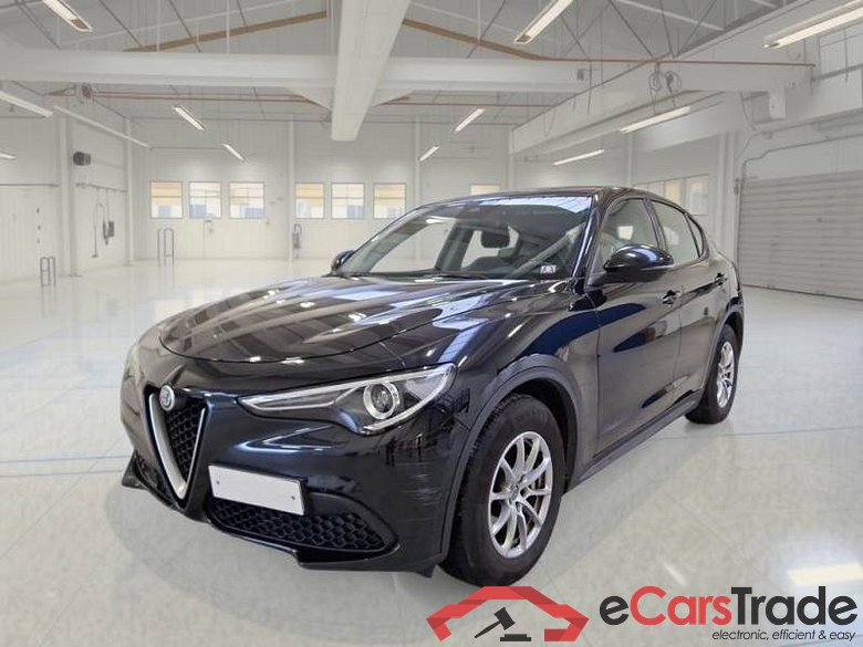 ALFA ROMEO STELVIO / 2017 / 5P / SUV 2.2 TURBO DIESEL 160CV AT8 RWD BUSINESS