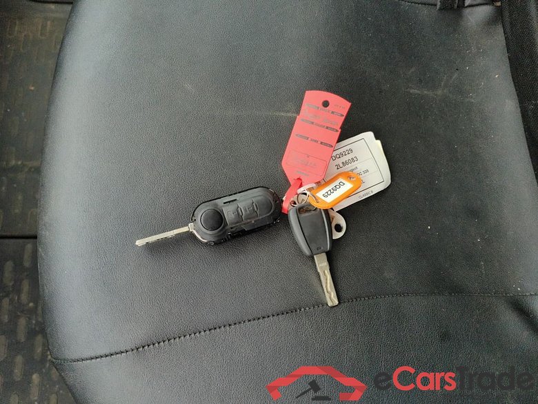 PEUGEOT BOXER 335 LWB DSL - 2014 2.0 BlueHDi 130 L3 Pro S&S 4d #4