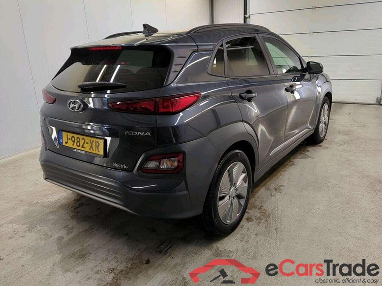 HYUNDAI Kona EV Premium 64 kWh #2