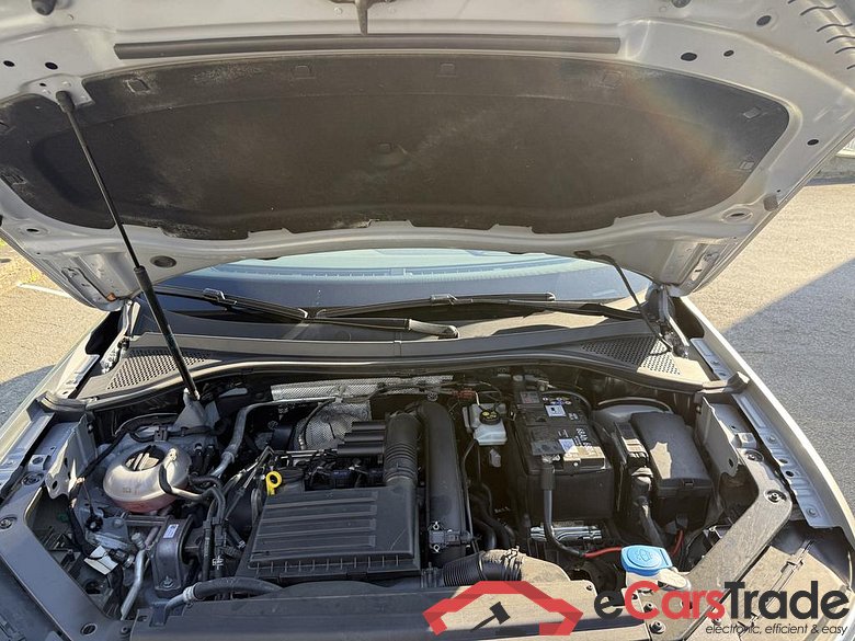 VOLKSWAGEN Tiguan Tiguan Highline 1.4 TSI ACT BMT 110 kW (150 ch) 6 vitesses DSG #3