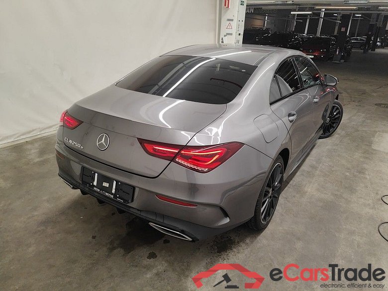 Mercedes-Benz CLA CLA 250 e 4d #2