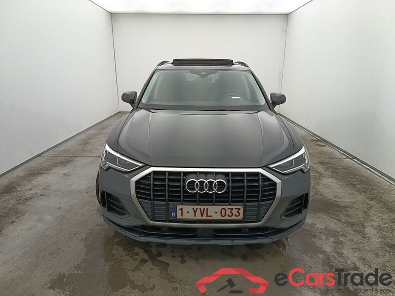Audi Q3 35 TDI S Tronic Business Edition 5d #5