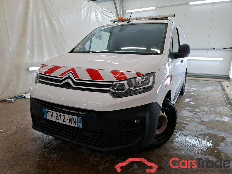 Berlingo Fourgon Worker M 1000 1.2 PureTech 130CV BVA8 E6d #1