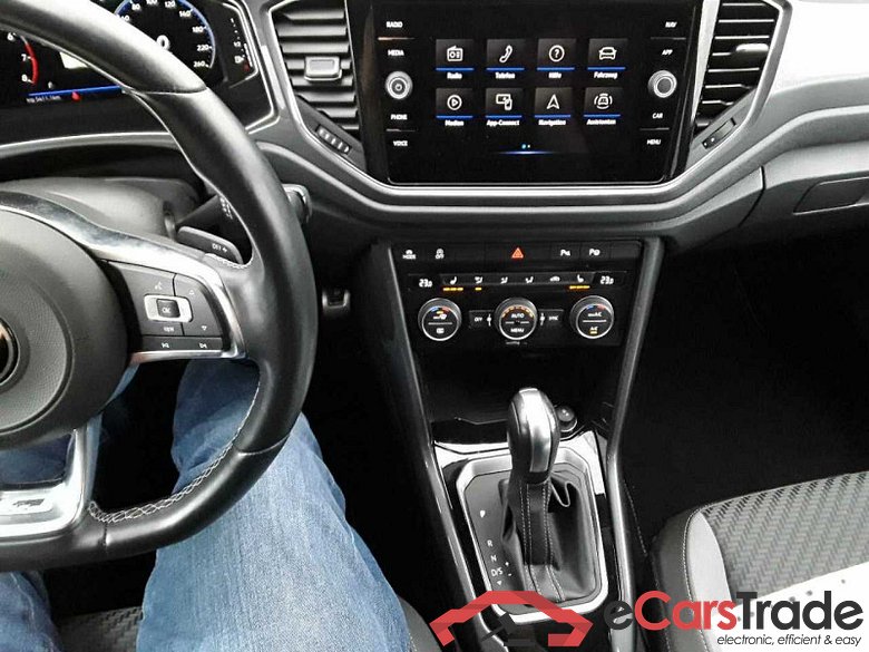 Volkswagen T-Roc (A11)(09.2017->2021) DE - SUV5 1.5 TSI EU6d, Sport OPF (EURO 6d), 2020 - 2022 #4