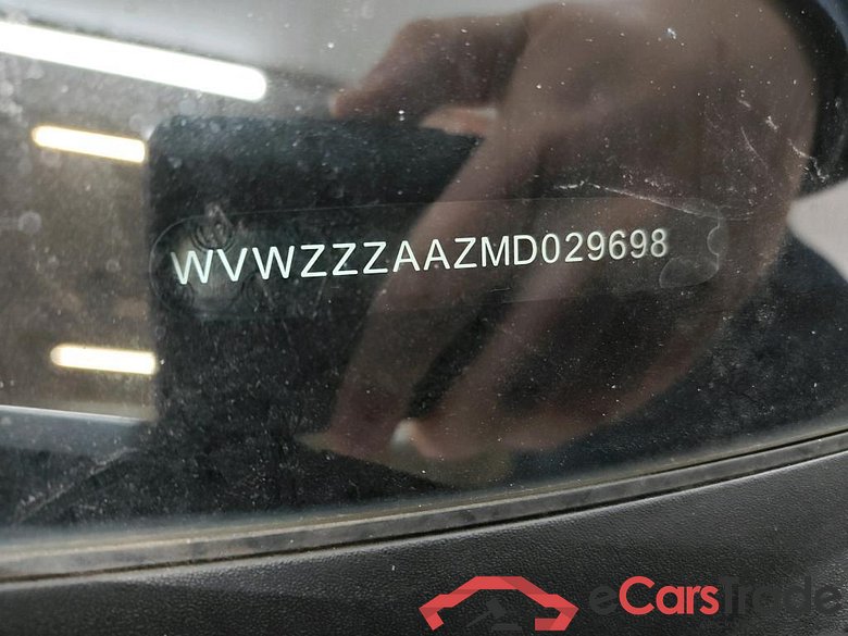 VOLKSWAGEN up! 48 kW #2