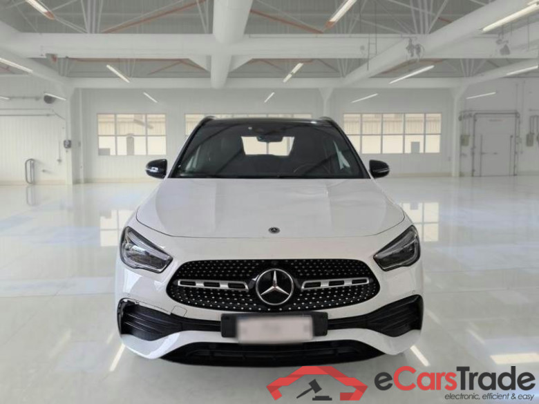 MERCEDES-BENZ GLA / 2020 / 5P / CROSSOVER GLA 200 D AUTOMATIC PREMIUM #6