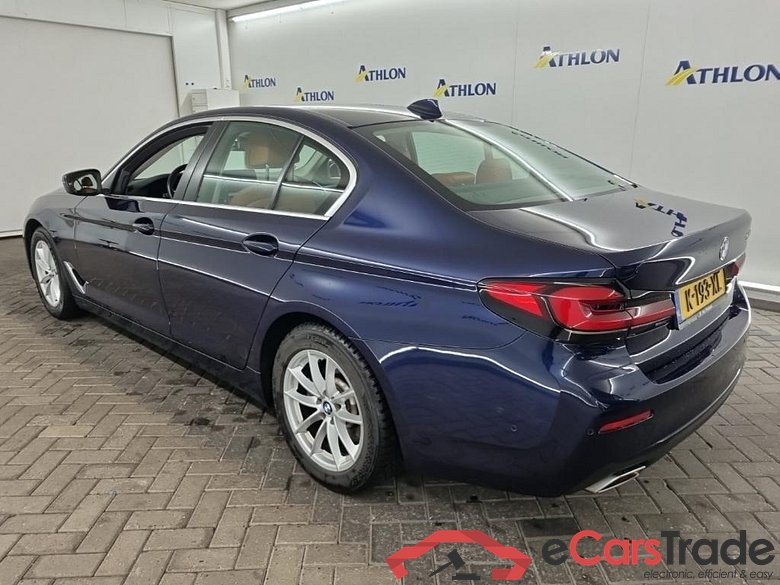 BMW 5 Serie Sedan 520iA 4D 135kW #4