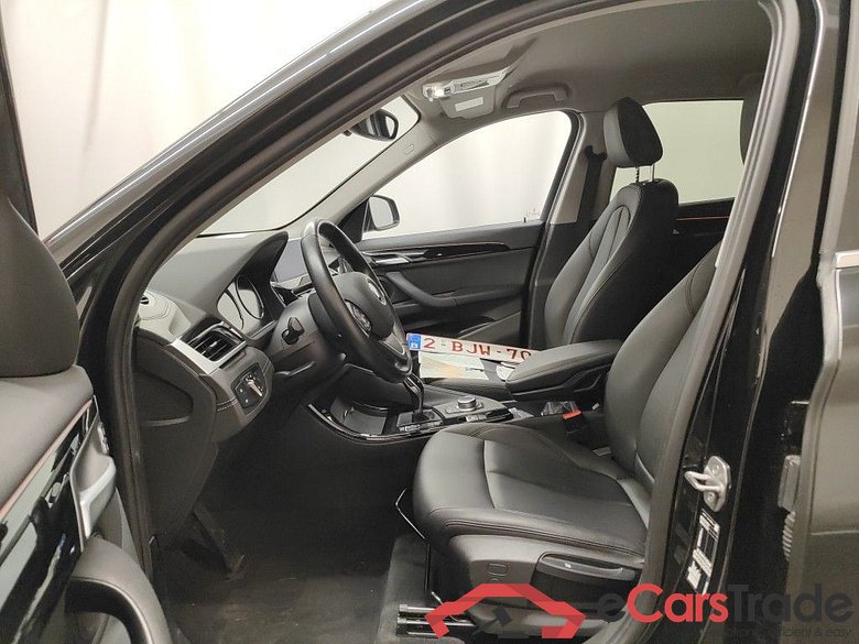 BMW X1 sDrive16dA (85 kW) 5d #3