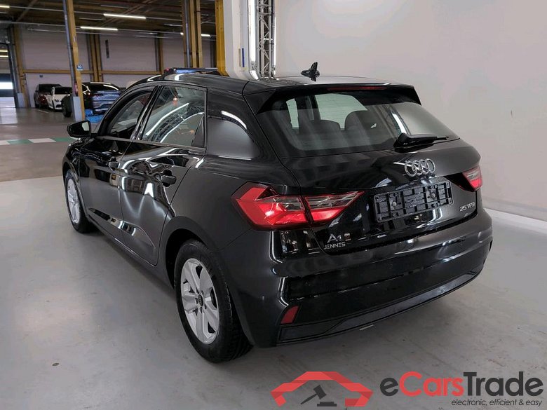 AUDI A1 SPORTBACK 1.0 25 TFSI S TRONIC ATTRACTION B.E. #3