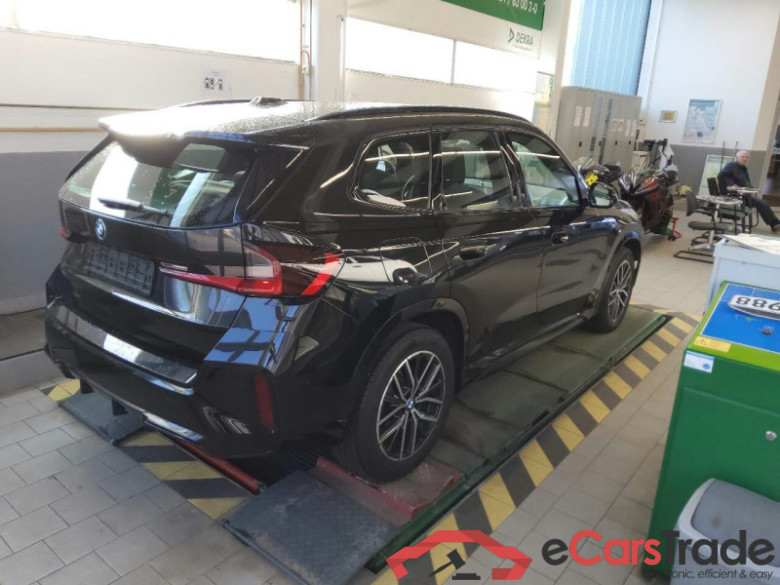 BMW X1 (U11)(2022->) DE - SUV5 18i EU6d, sDrive M Sport (OPF)(EURO 6d), 2022 - 2024 #3