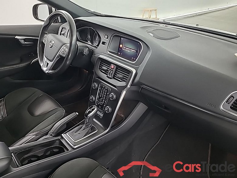 VOLVO V40 T3 Geartronic Polar+ Sport 5D 112kW #6