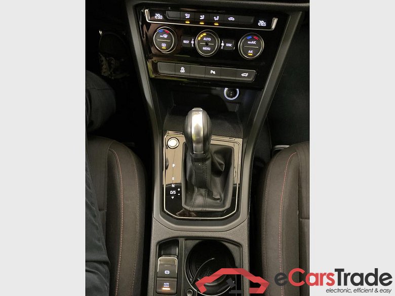 VOLKSWAGEN Touran Touran 1.4 TSI Sound DSG #5