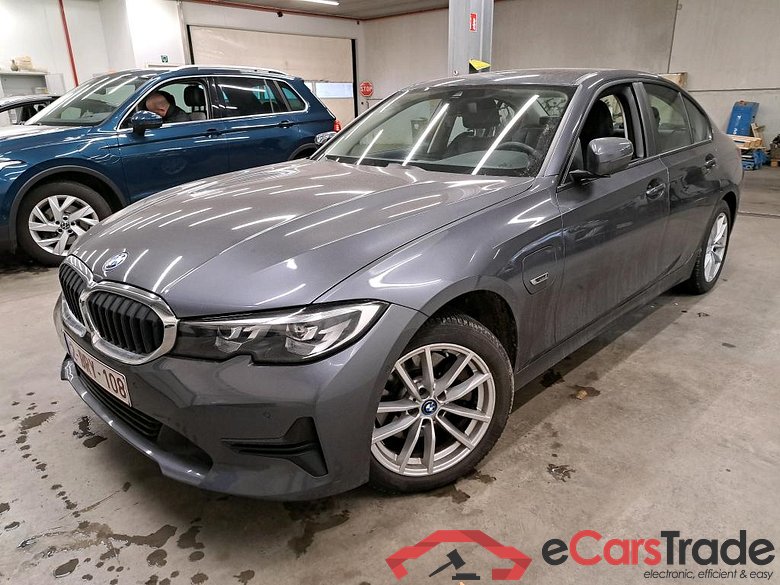 BMW - BMW 3 BERLINE 320e 204PK Business Edition With Vernasca Heated Sport Seats & Active Cruise Control & Driving Assistant Pack   * HYBRID *