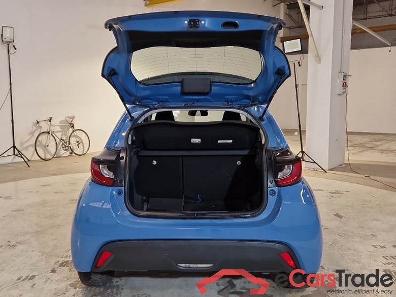 TOYOTA YARIS / 2020 / 5P / BERLINA HYBRID BUSINESS MY20 (AUTOCARRO) #5