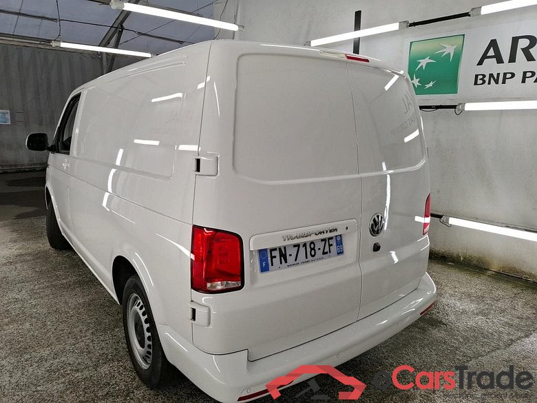 VOLKSWAGEN Transporter / 2019 / 4P / Fourgon tôlé 2.0 TDi 150 DSG7 L1H1 Business Line Plus #2