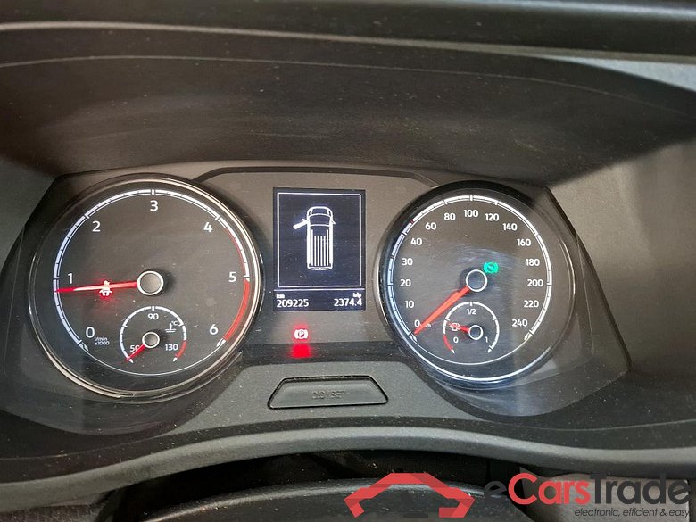 VOLKSWAGEN Transporter / 2019 / 4P / Fourgon tôlé 2.0 TDi 150 DSG7 L1H1 Business Line Plus #6