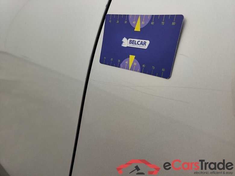 Mercedes-Benz A-Klasse Limousine A 180 d DCT Business Solution 4d #2