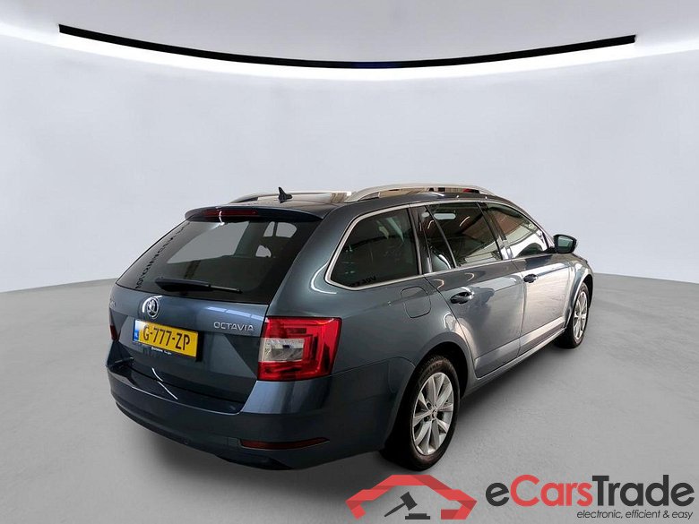 SKODA Octavia Combi 85 kW #5