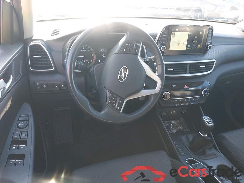 HYUNDAI Tucson / 2018 / 5P / todoterreno TUCSON CRDI 1.6 116 CV 48V 4X2 SLE(SP)(SL) #3