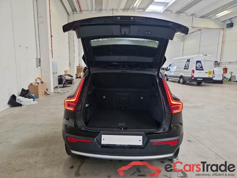 VOLVO XC40 / 2021 / 5P / SUV T5 RECHARGE PLUG-IN AUTO CORE #5
