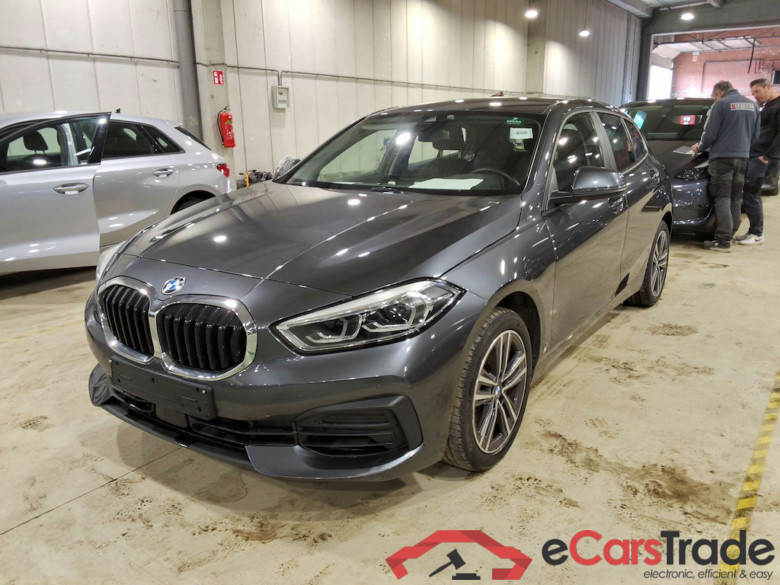 BMW 118i LED-Xenon Navi KeylessGo Klima PDC ...