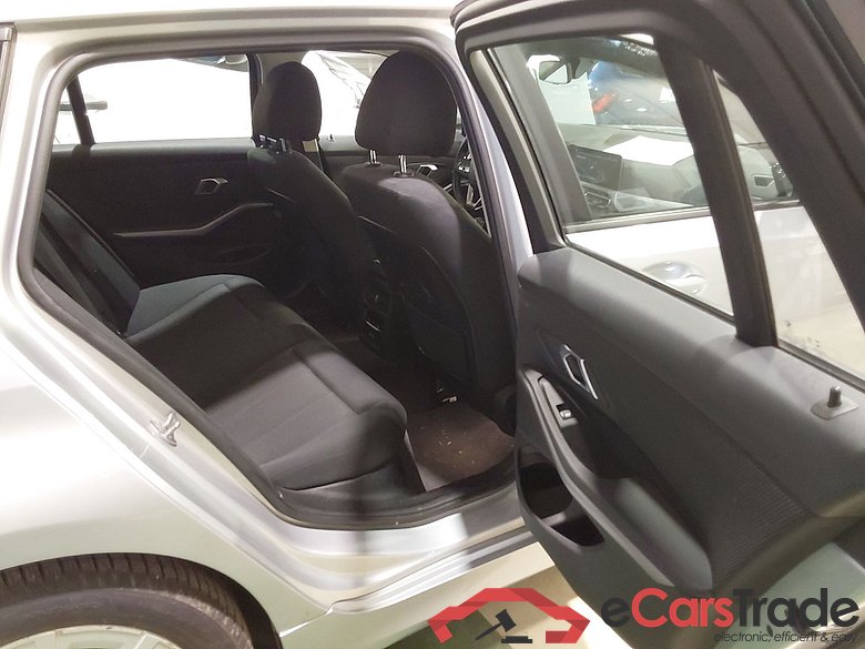 BMW 3 TOURING - 2019 330eA PHEV #5