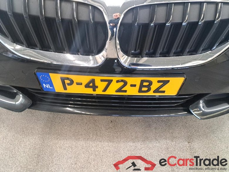 BMW 3 Serie Touring 318iA Sport Line 5d #5