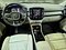 preview Volvo XC40 #2