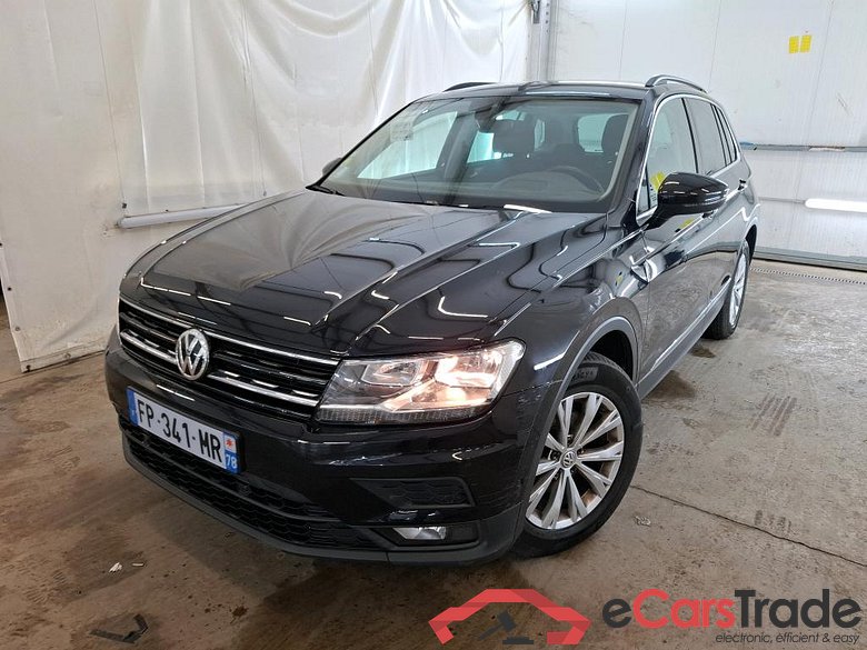 VOLKSWAGEN Tiguan / 2016 / 5P / SUV 2.0 TDI 150 DSG7 Confortline Business