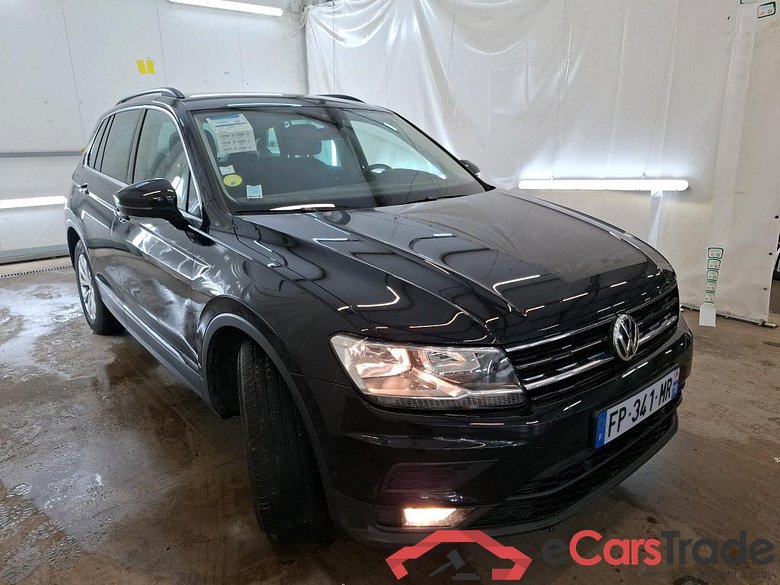 VOLKSWAGEN Tiguan / 2016 / 5P / SUV 2.0 TDI 150 DSG7 Confortline Business #4