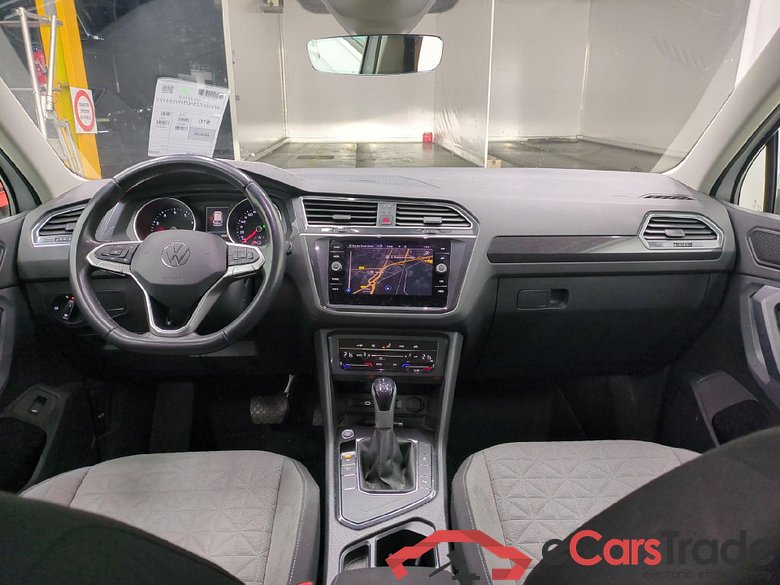 VOLKSWAGEN Tiguan / 2020 / 5P / SUV 1.5 TSI 150 DSG7 Life Busines #5