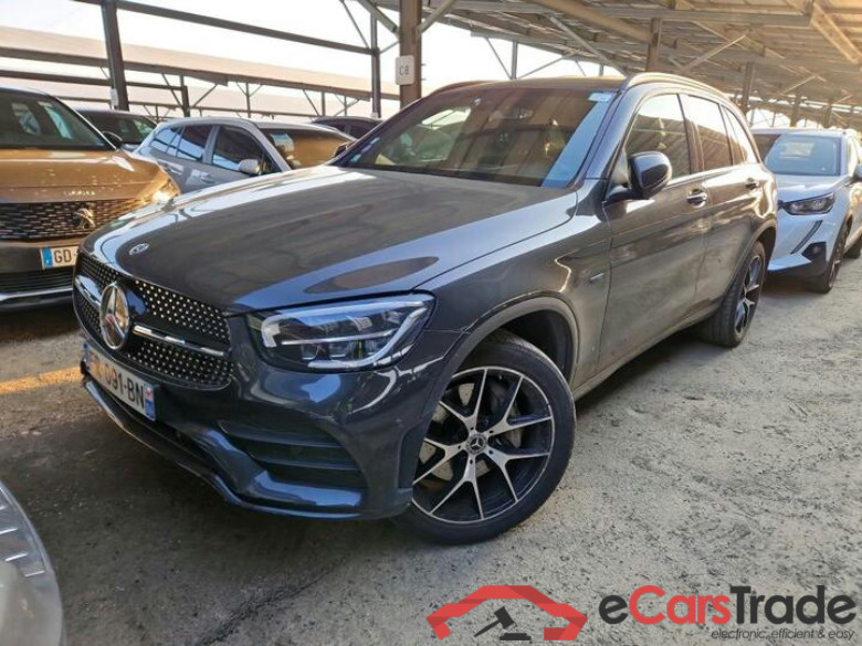 Mercedes GLC 300e Plug-In Hybrid AMG 4Matic Aut. LED-Xenon Navi-Pro 1/2 Sport-Leather-Alcantra KeylessGo Camera Klima PDC ... #1