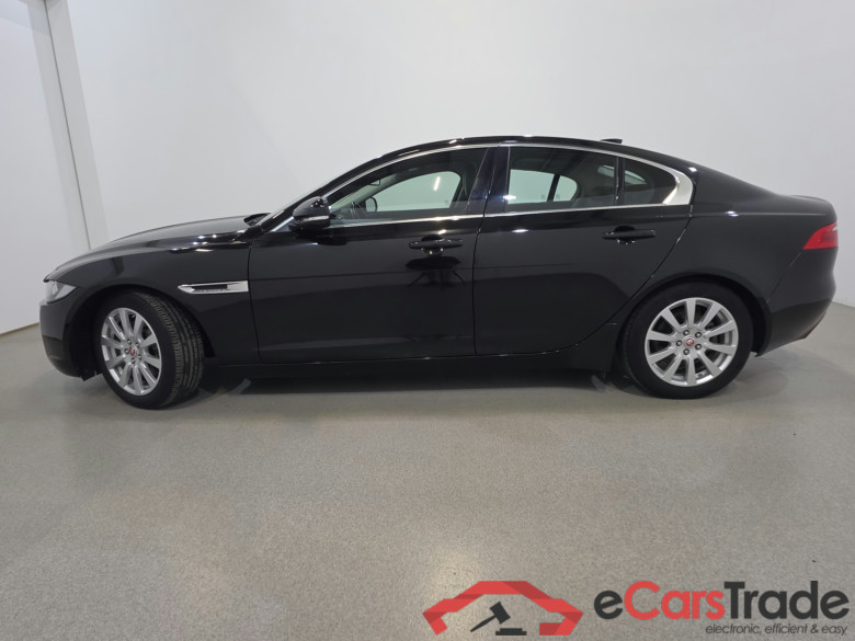 Jaguar Xe 2.0 20d Prestige Aut. Navi KeylessGo Klima PDC ... #2