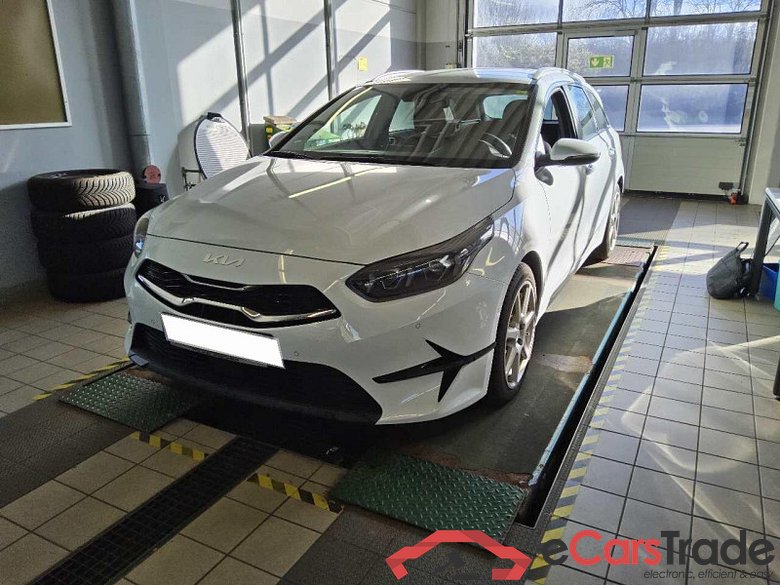 Kia Ceed Sportswagon (CD)(2018->) DE - Kb5 1.5 T-GDI EU6d, Spirit (EURO 6d), (Facelift) 2021 - 2024 #1