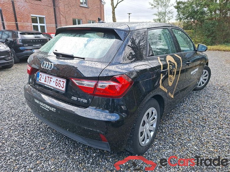 Audi A1 1.0 25 TFSI Virtual Display Klima PDC ... #3