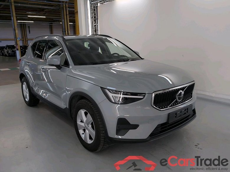 VOLVO XC40 1.5 T2 ESSENTIAL AUTO #2