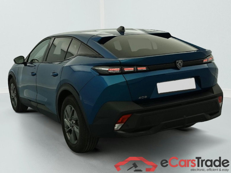 Peugeot 408 Hybrid 136 e-DCS6 Allure #5
