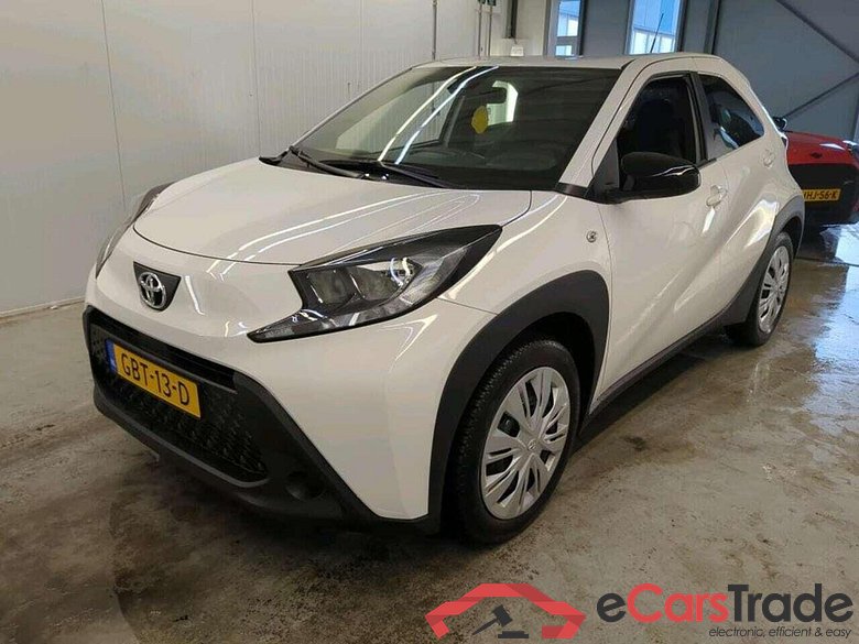 TOYOTA Aygo X 1.0 VVT-i MT Play