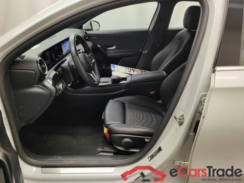 Mercedes-Benz A-Klasse A 180 d Business Solution Aut. 5d #3