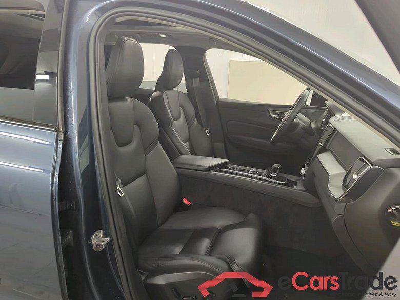 Volvo XC60 T6 AWD Plug-in hybrid Ultimate - Bright 5d #3