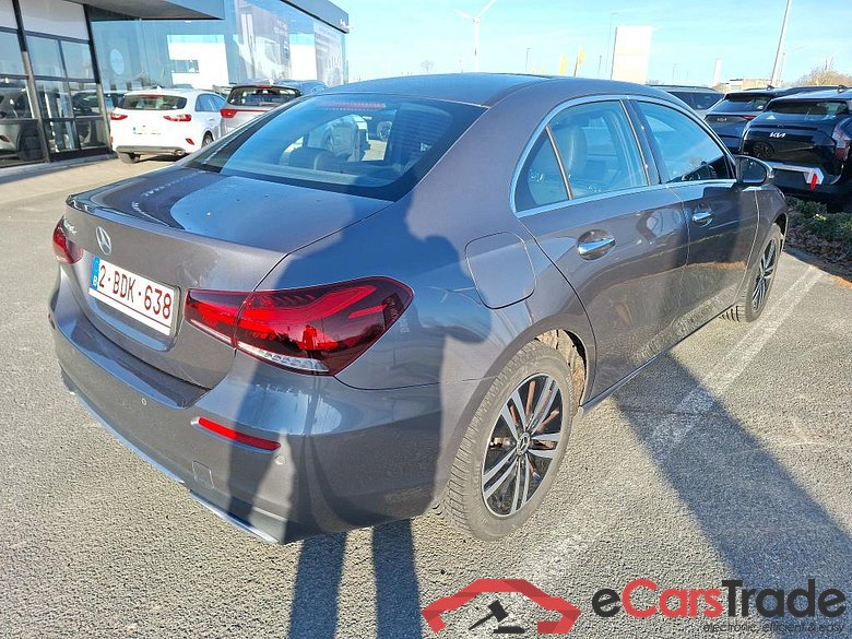 MERCEDES-BENZ A-CLASS LIMOUSINE 1.3 A 250 E BUSINESS SOLUTION DCT #4